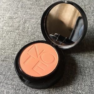 BNIB Note blush in shade Desert Rose